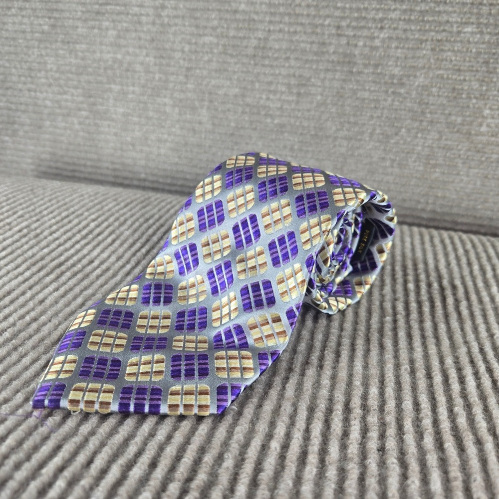 Farentino Ferre Mens Purple Gold Geometric Silk Hand Made Italy Neck Tie